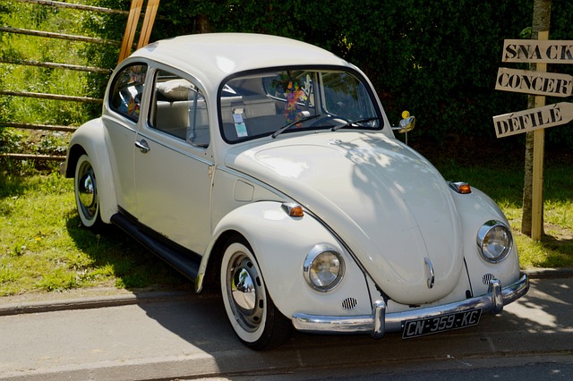 Vůz Volkswagen Beetle.